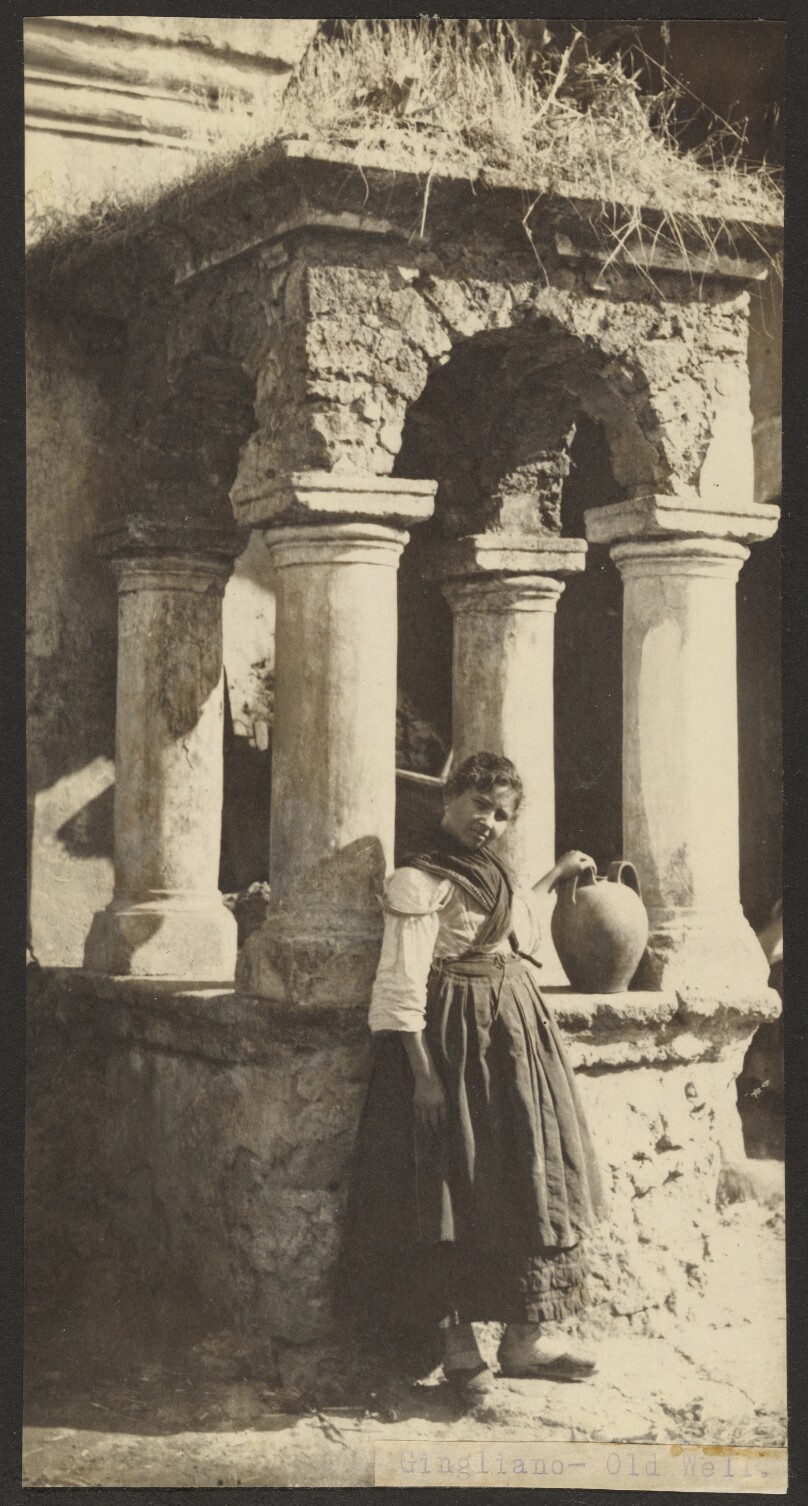 Gingliano - Old Well