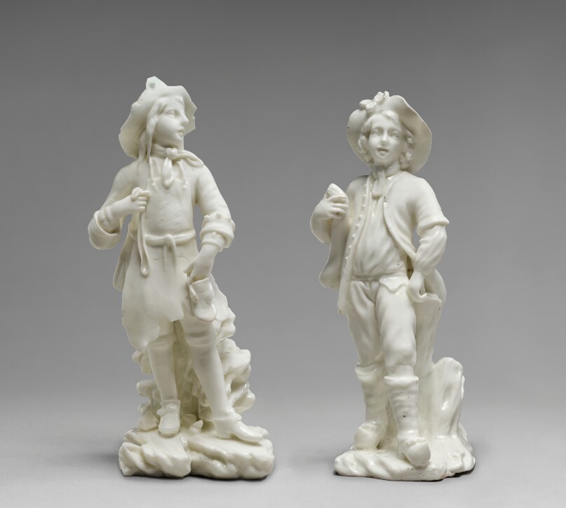 Set of ceramic figures