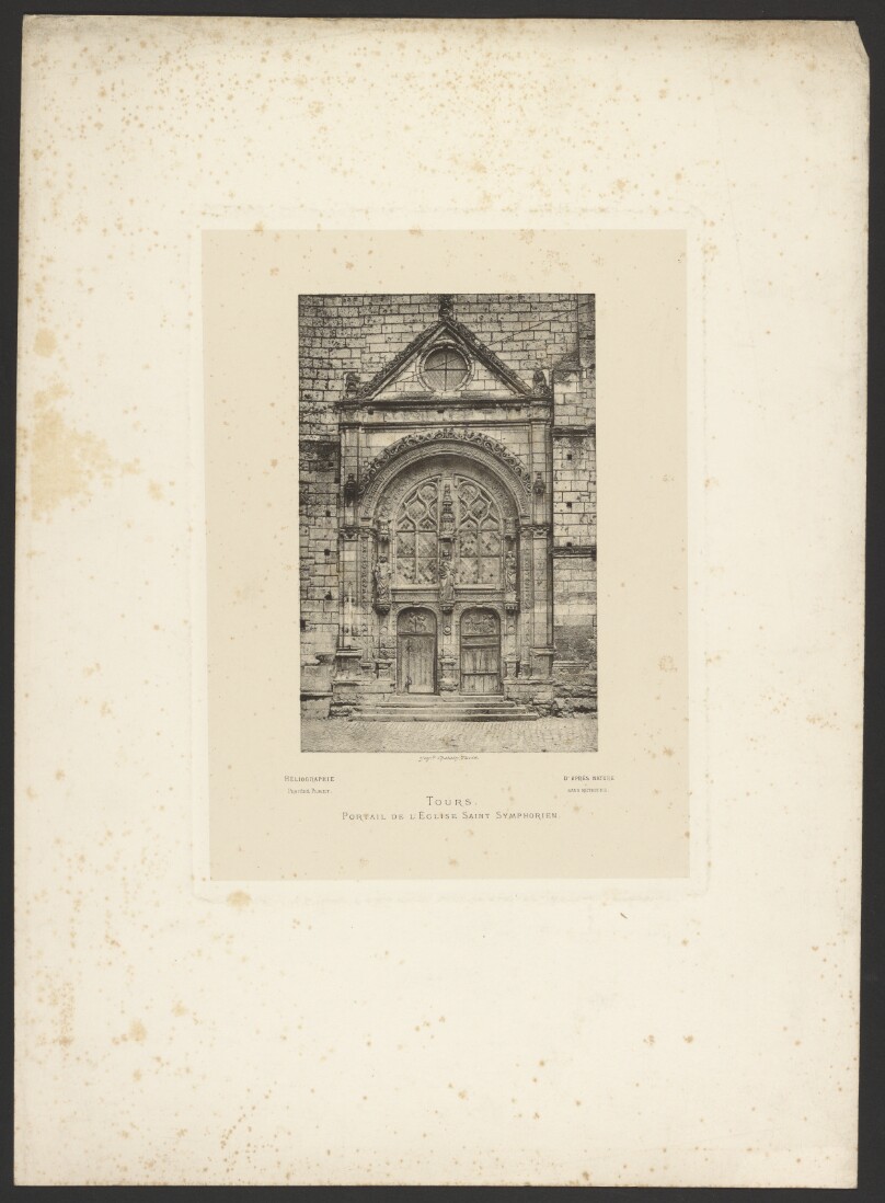 Tours, Portail de l'Église Saint Symphorien