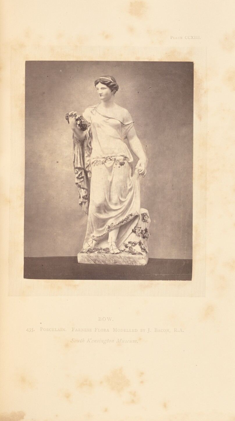 [Farnese Flora statuette]