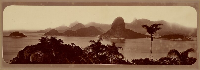 [Coastal View]