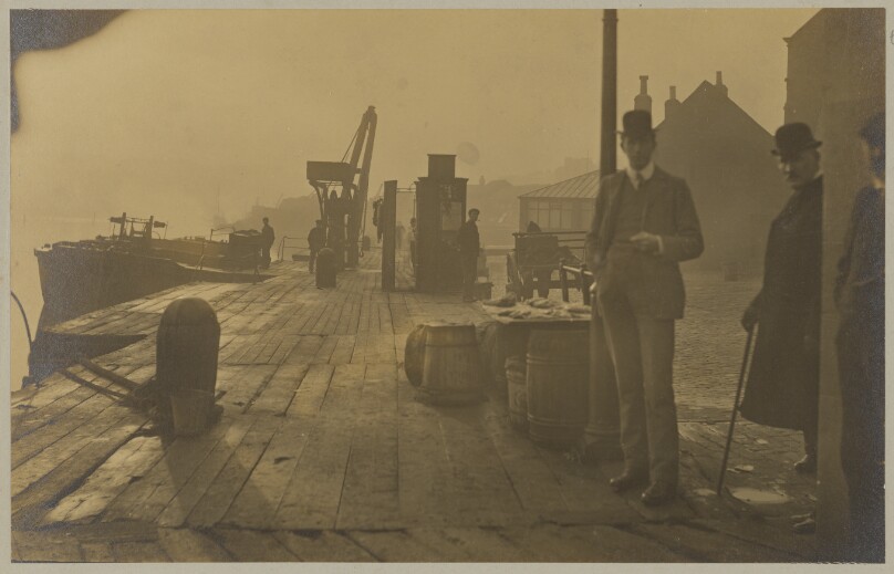 [Docks of Whitby]