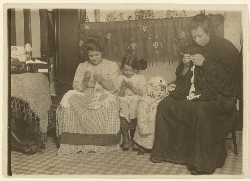 [Lacemakers (2 Women, 2 children), New York City]