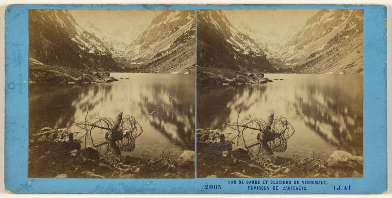 Lac de Gaube et glaciers de Vignemale, environs de Cauterets