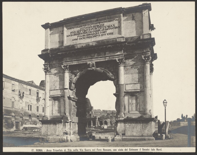 Roma - Arco Trionfale di Tito sulla Via Sacra nel Foro Romano, con vista del Colosseo (I secolo), lato nord