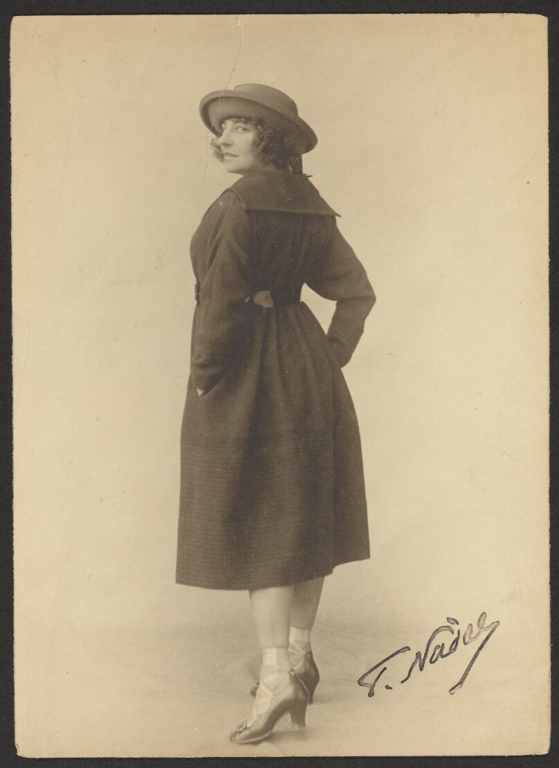 [Mlle Polaire]