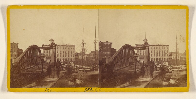 [Rush Street Bridge looking north, Chicago, Illinois]