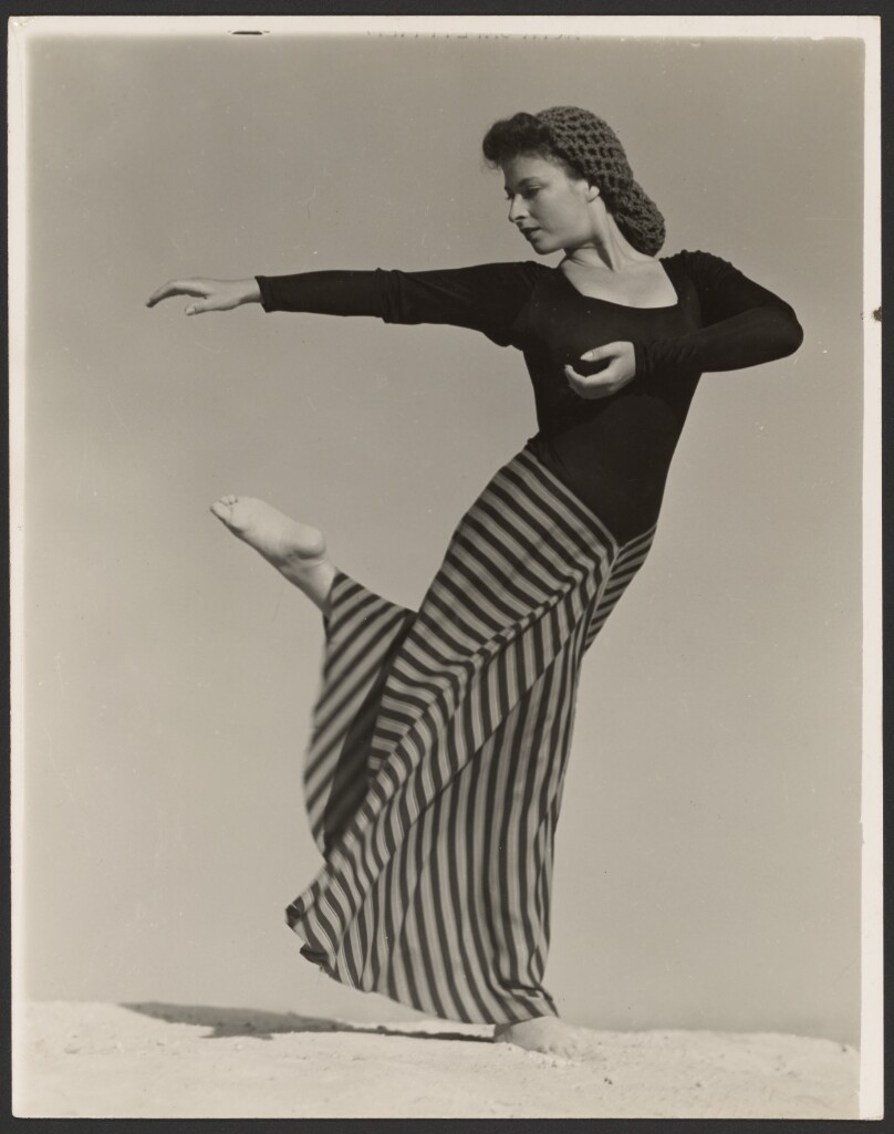 Dancer in Hat