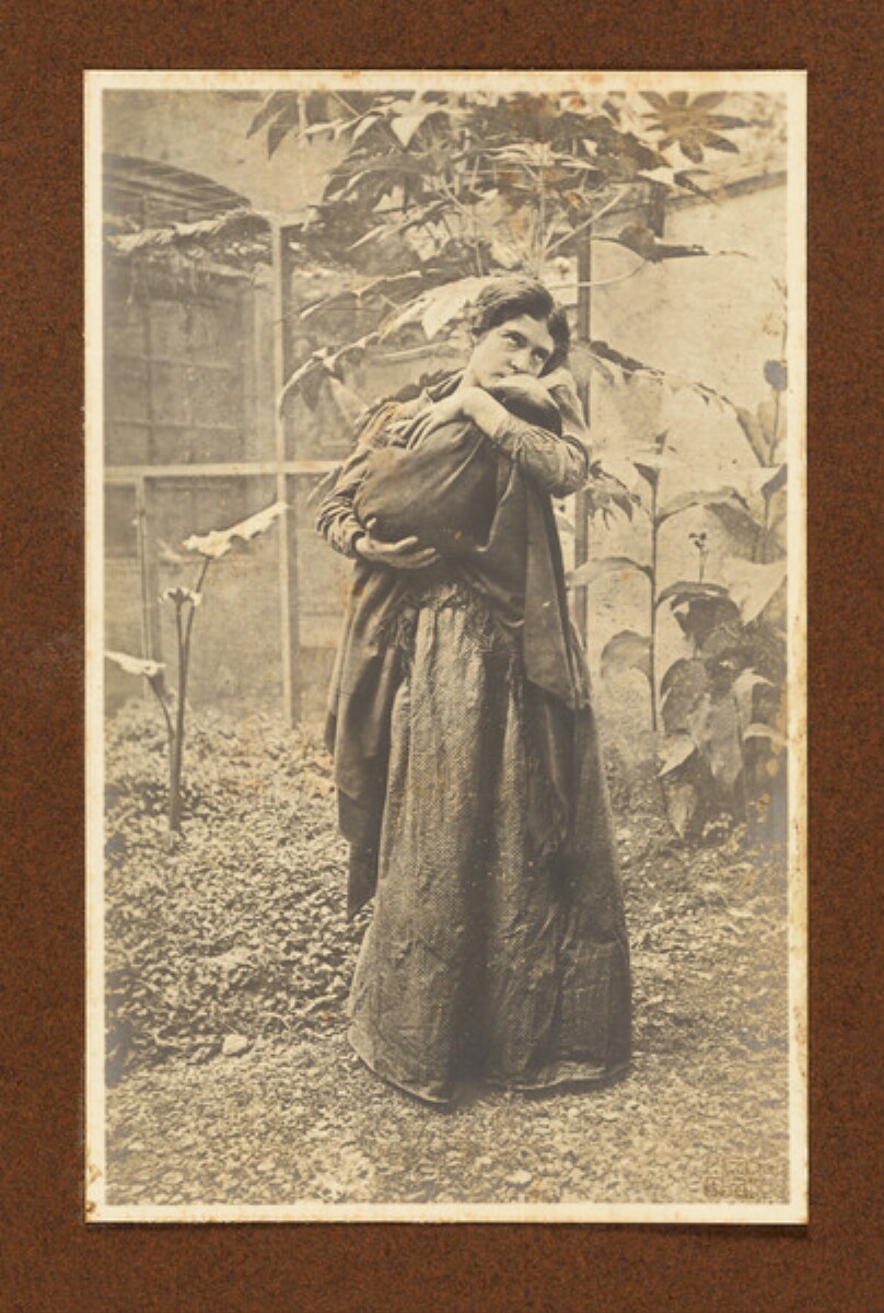 [Mother and child]