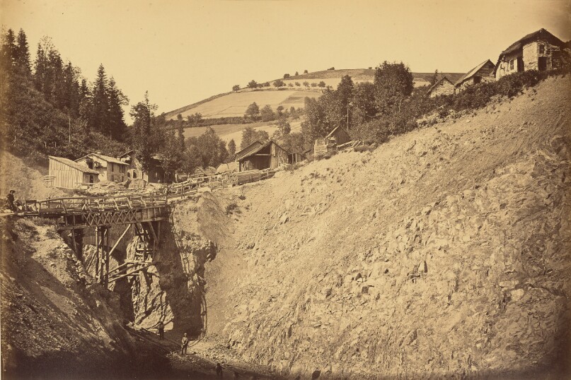 Abords du Souterrain de Sauvage, Côté de Lyon
