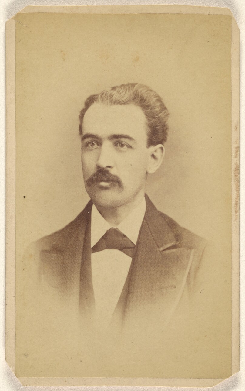 [Unidentified man with moustache, printed in vignette-style]