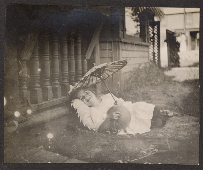 [Girl with an umbrella]