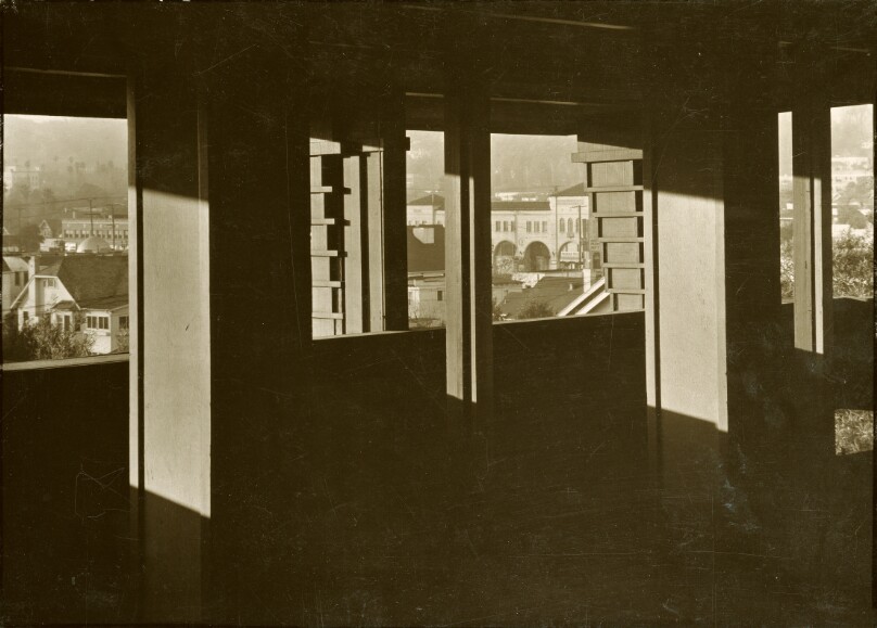 Interior of Studio Residence B, Hollyhock House, Hollywood