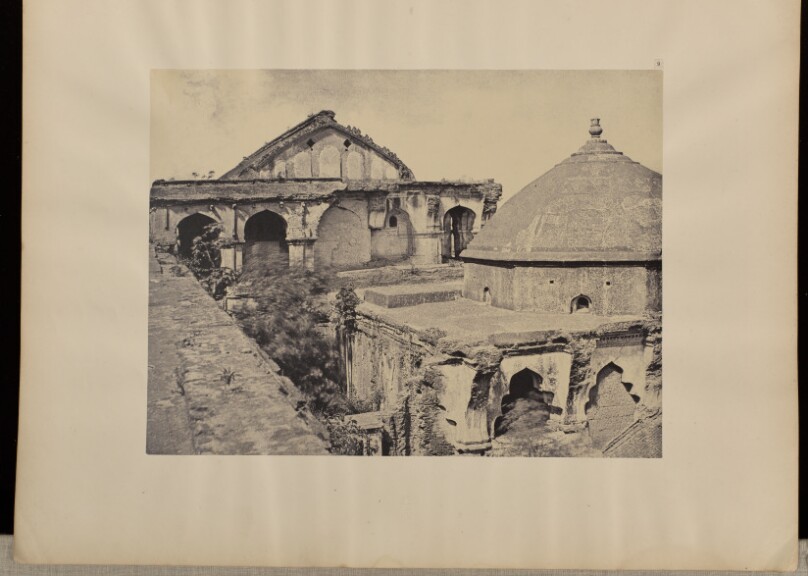 Madura. [Trimul Naik's] Palace, Roof of Sub Court and Moonsiff's Court.