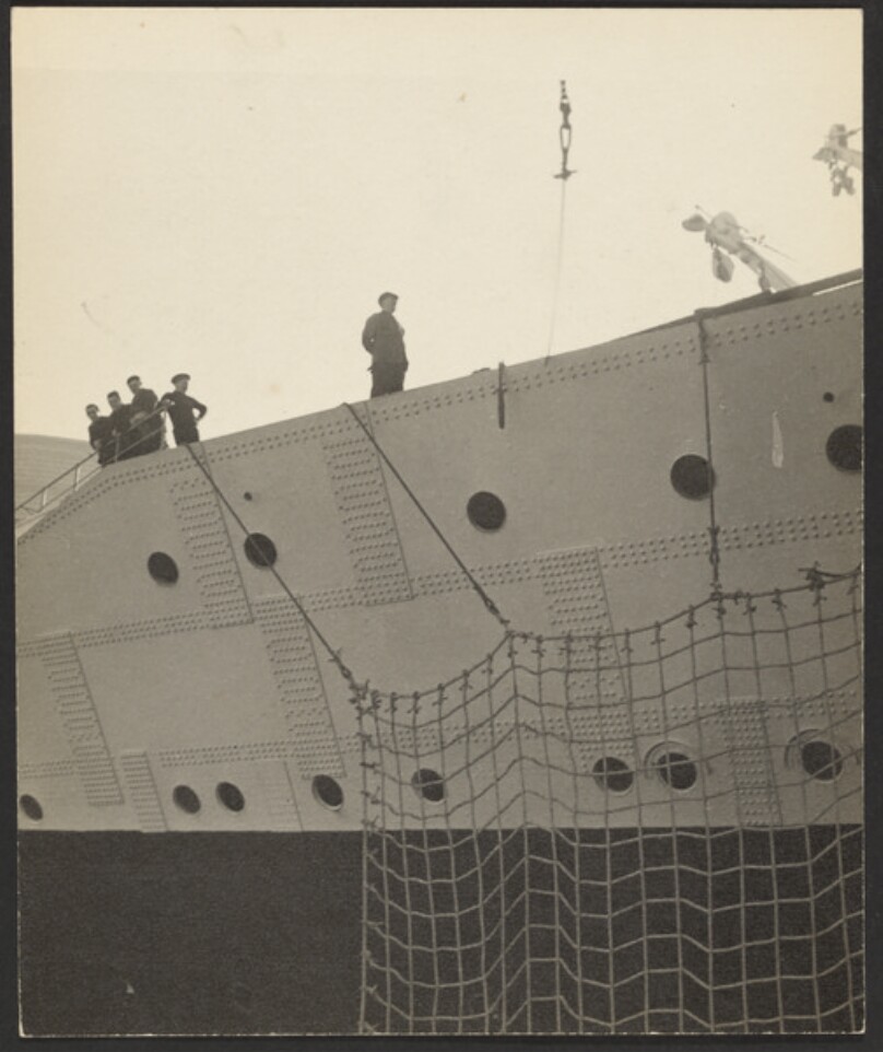 Loading Ships