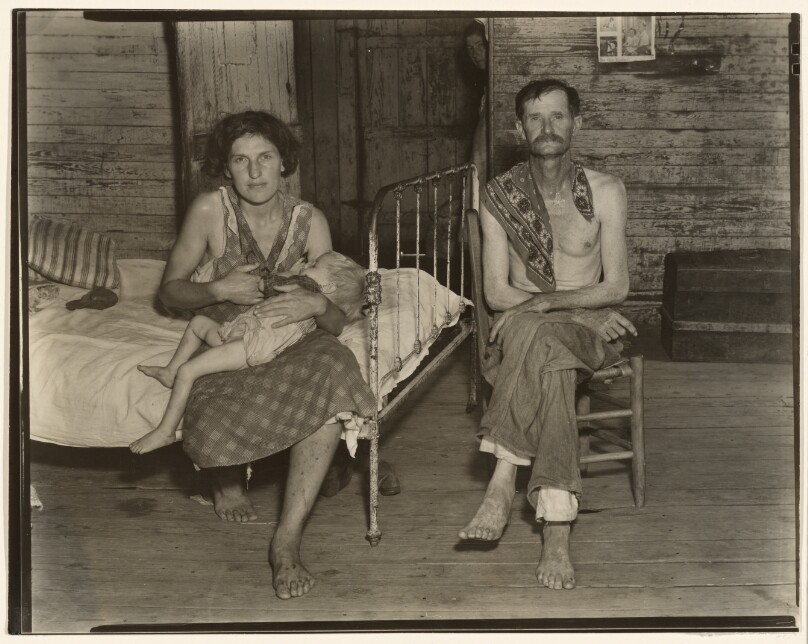 Bud Fields with His Wife Ivy, and His Daughter Ellen, Hale County, Alabama