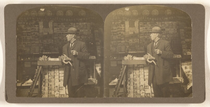 [Mr Van Dusen at Coulson & Wendt's News and Novelty Stand Cor N Pearl St. and State. Albany N.Y.]