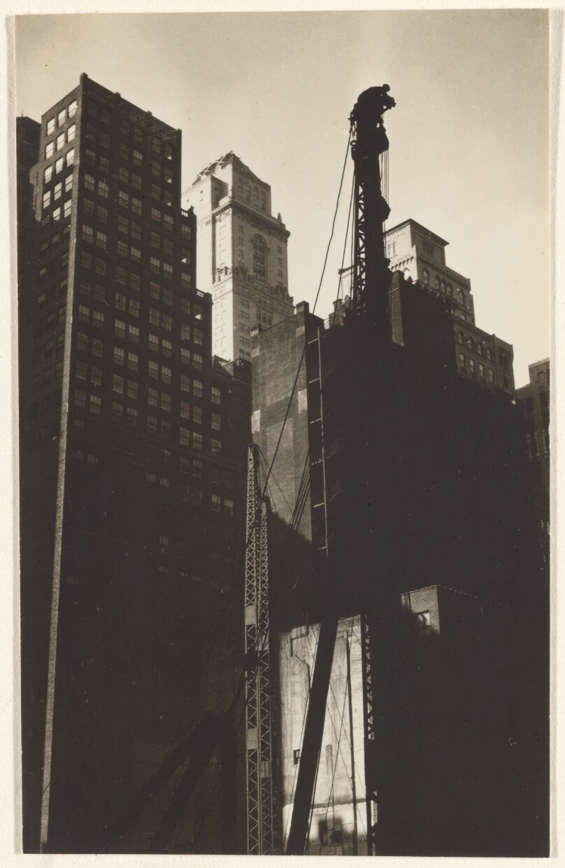 New York City: Lincoln Building Construction, 42nd and Park Avenue