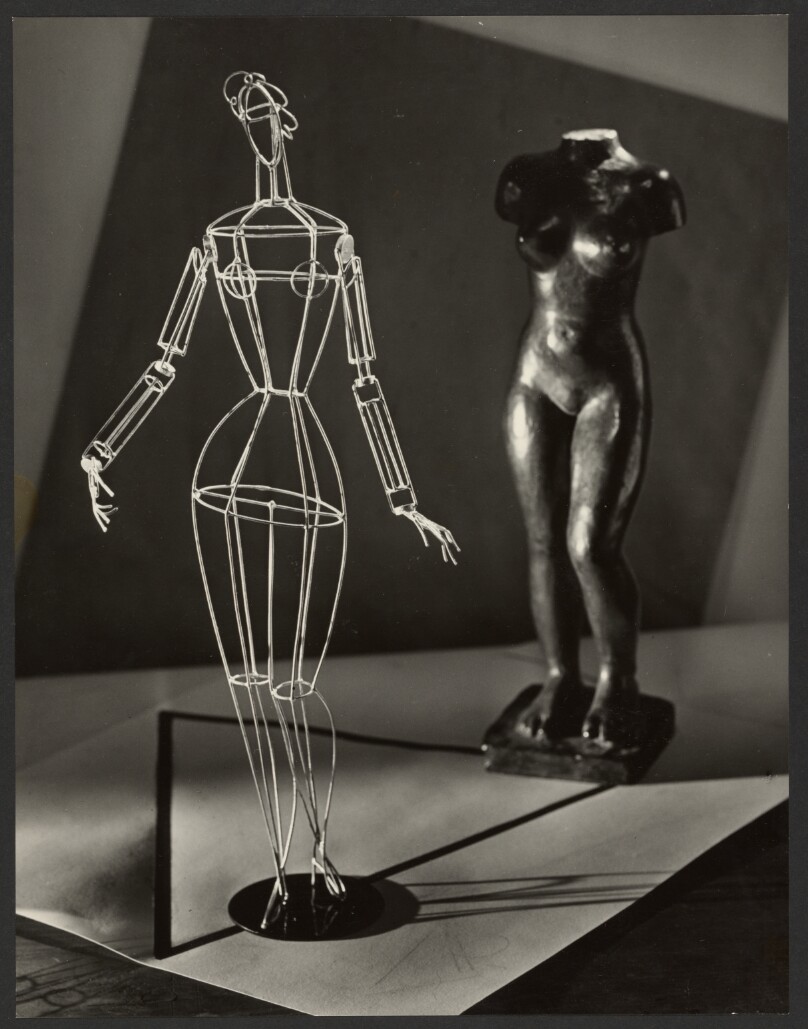 Study of two Sculptures