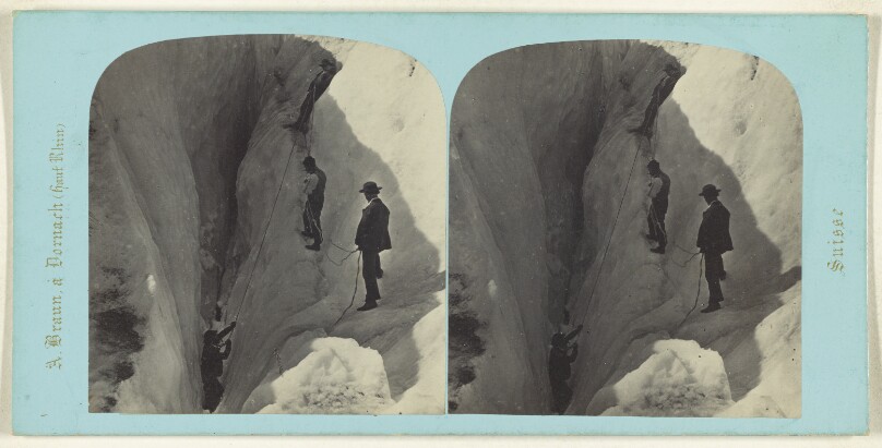 Oberland Bernois. Sauvetage du guide Jean-Michel, tombe dans une crevasse du glacier inferieur de Grindelwald, le 16 Sept...1863