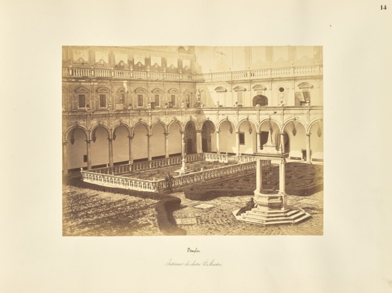 Naples. Interieur du cloitre St. Martin.
