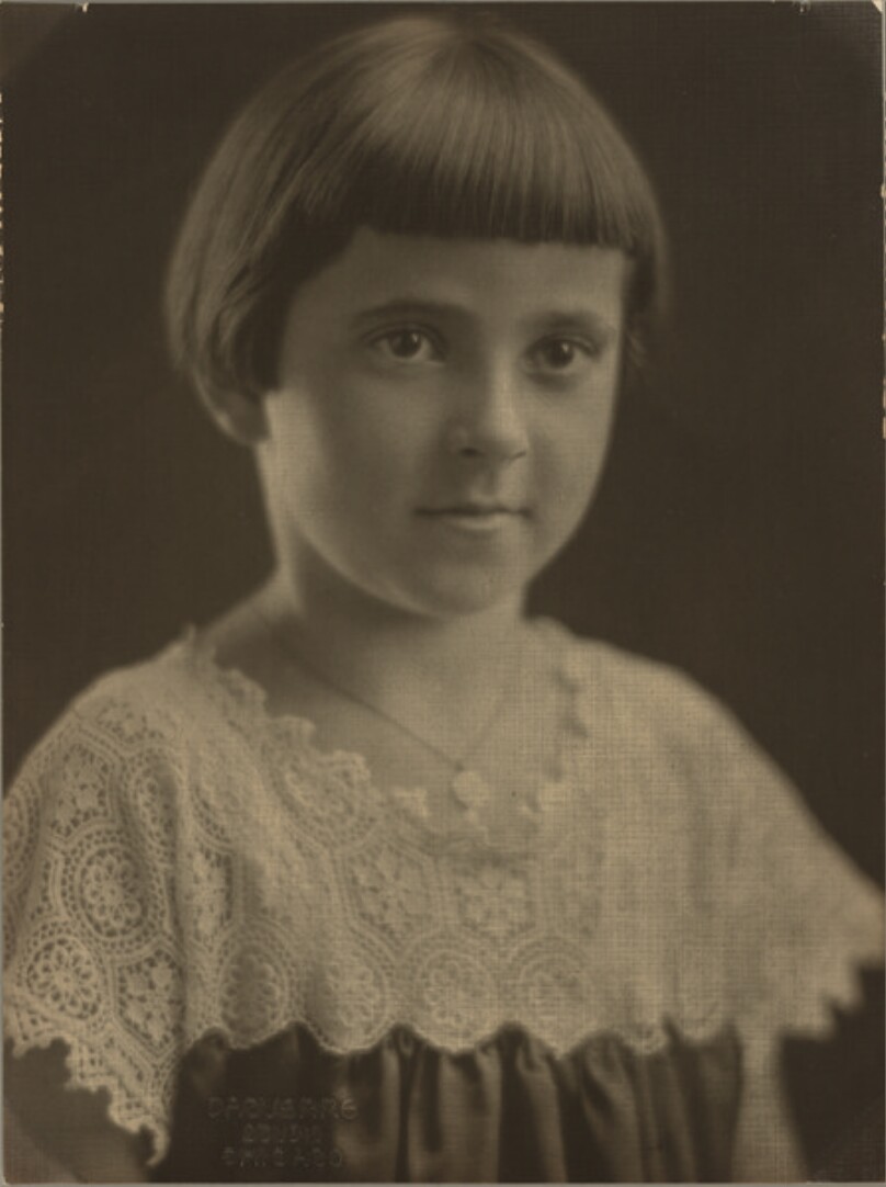 [Portrait of a girl]