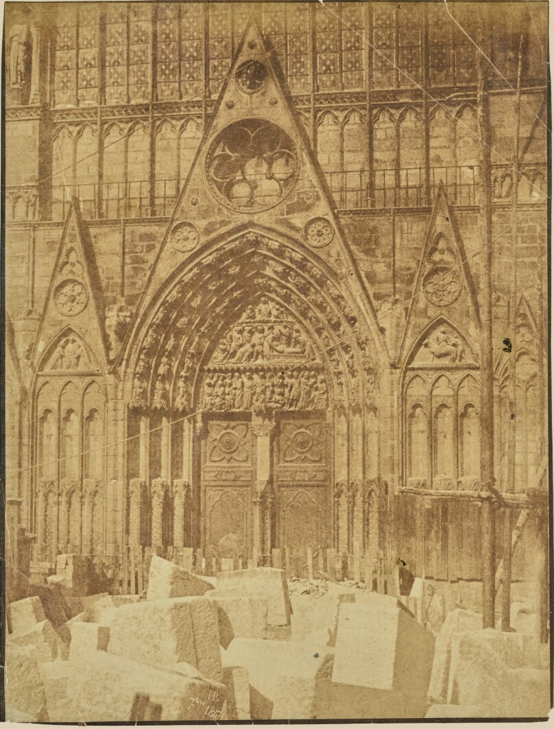 [Saint-Étienne Portal, Notre-Dame]