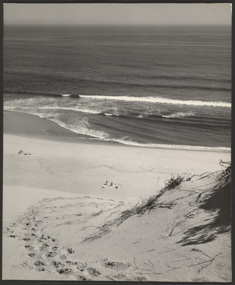 [Beach and sea]
