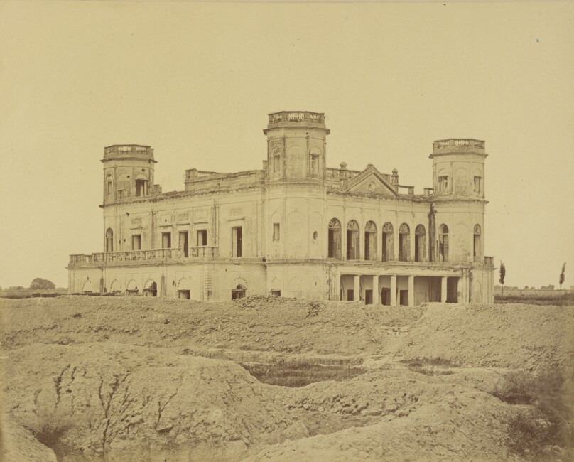 [Alambagh Palace]