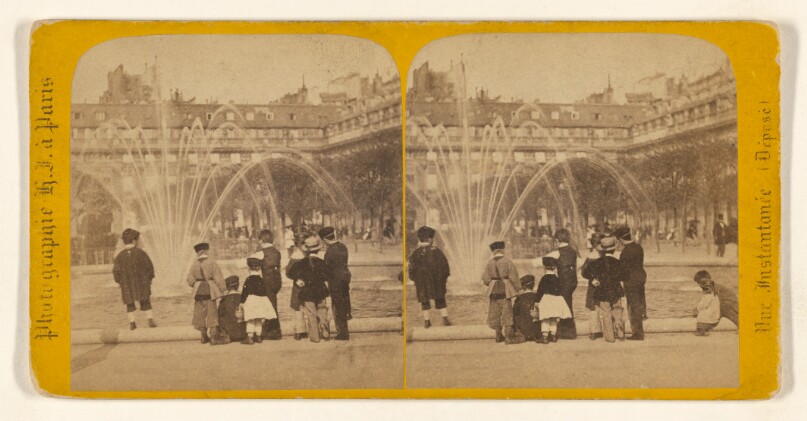 Vue Instantanee de Paris. Groupe d'enfants au bassin du Palais-Royal