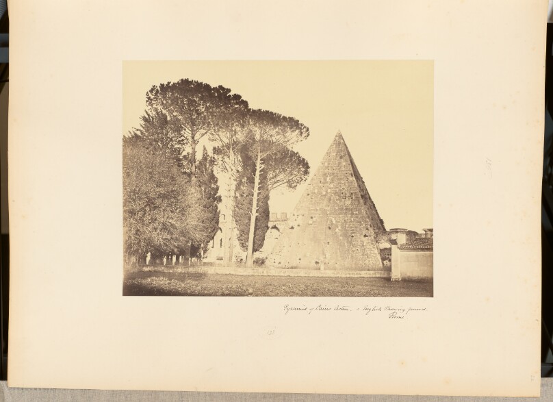 [Pyramid of Caius Cestus]