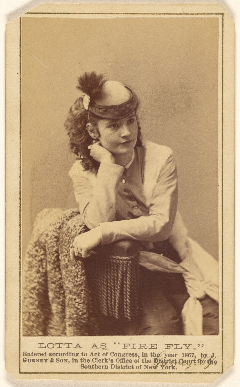 Lotta [Crabtree] as "Fire Fly"