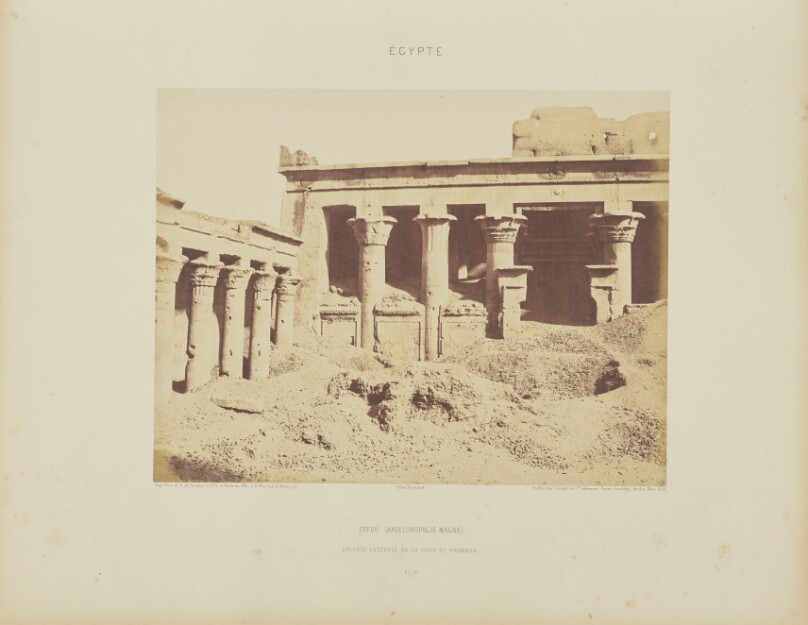 Edfou (Apollonopolis Magna). Galerie Latérale de la Cour et Pronaos