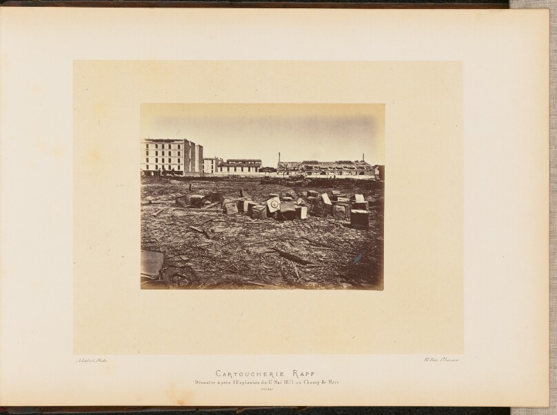 Cartoucherie Rapp. Désastre au Champ de Mars aprés l'explosion du 17 mai 1871.