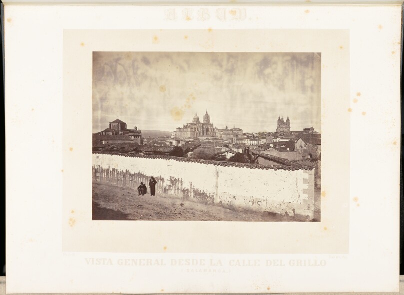 General view from Cricket Street. (Vista general desde la calle del Grillo)