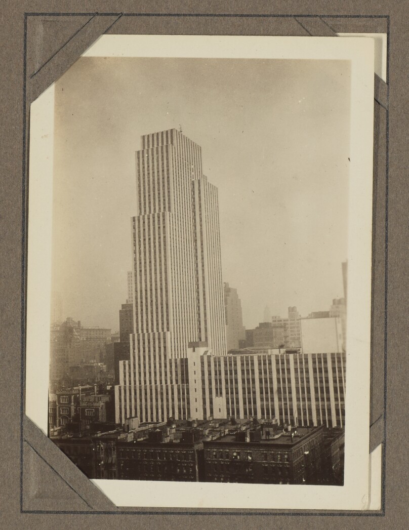 [Daily News Building, New York]
