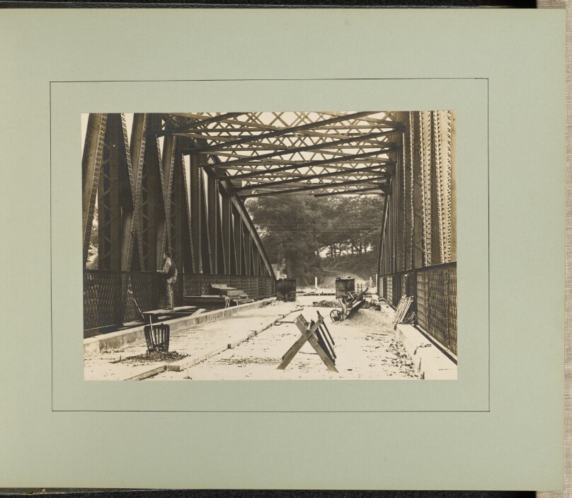 Moore Lane Swing Bridge - Interior