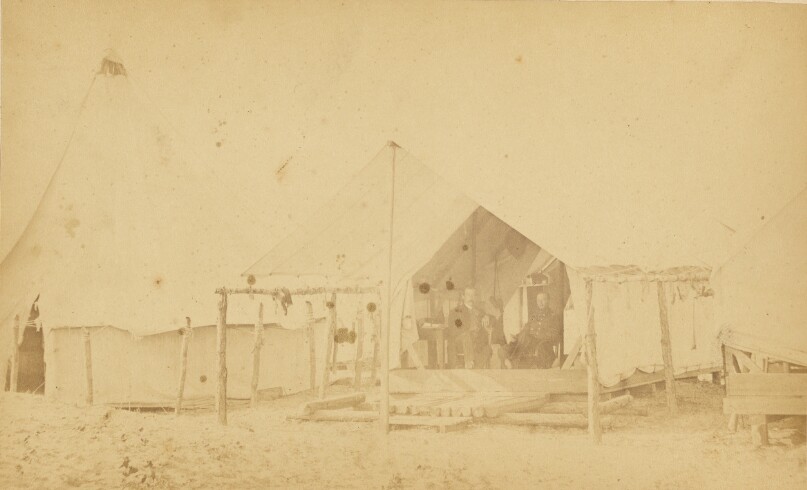 [Soldiers in tent]