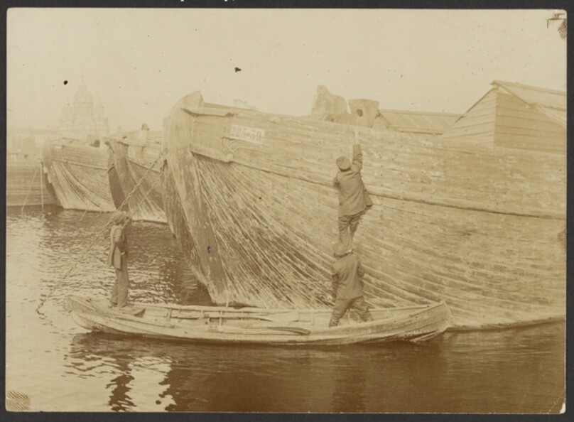 River Pirates at their work
