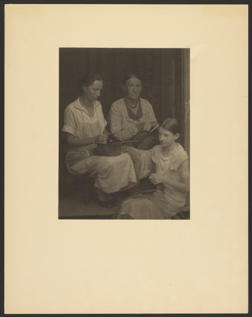 Aunt Cord Ritchie and Family, Hindman, Kentucky