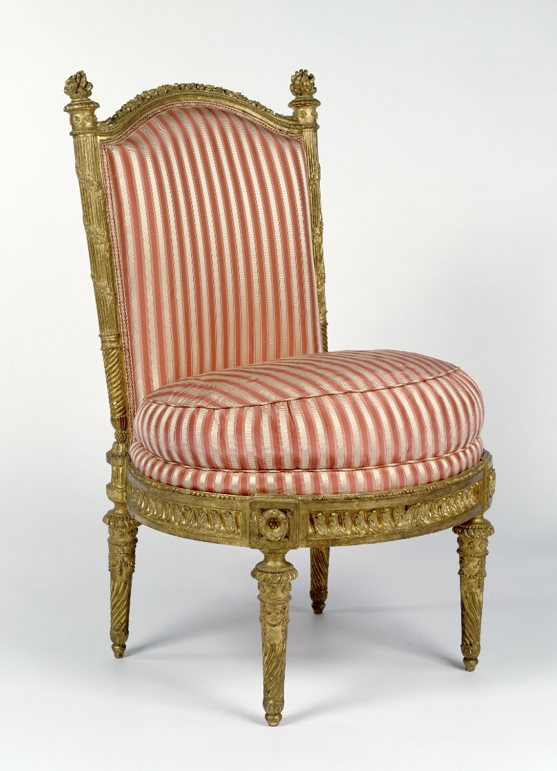Four Side Chairs (chaises à la reine)