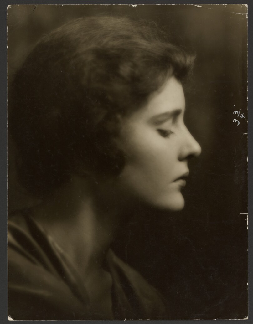 [Portrait of Madge Evans]