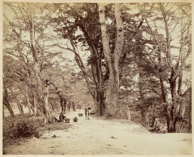 [Japanese country road with travelers]