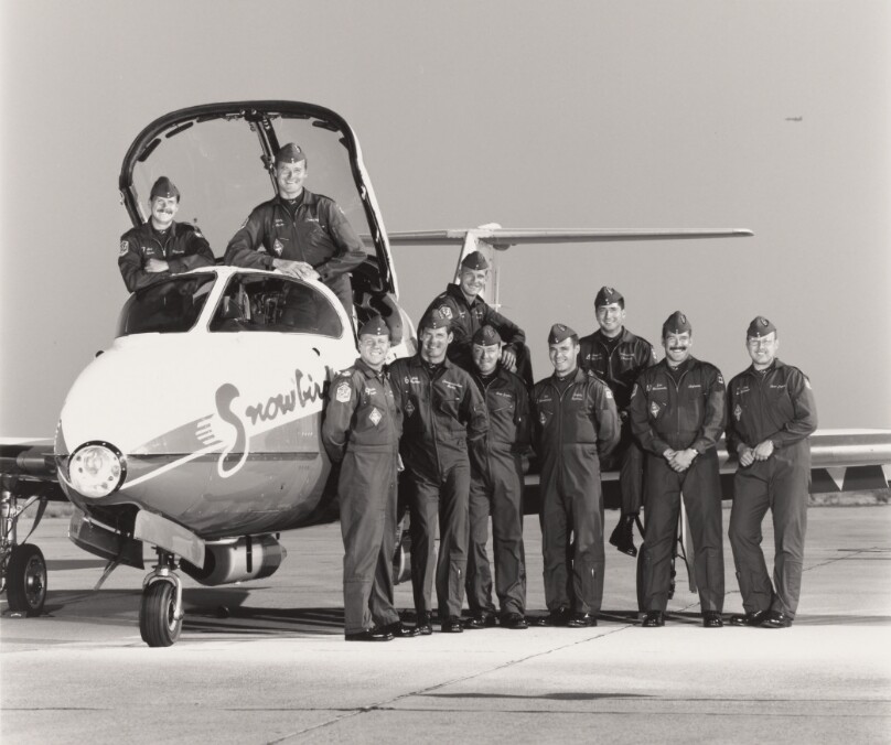 Snowbirds ground crew