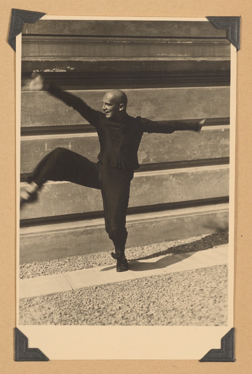 [Harald Kreutzberg]