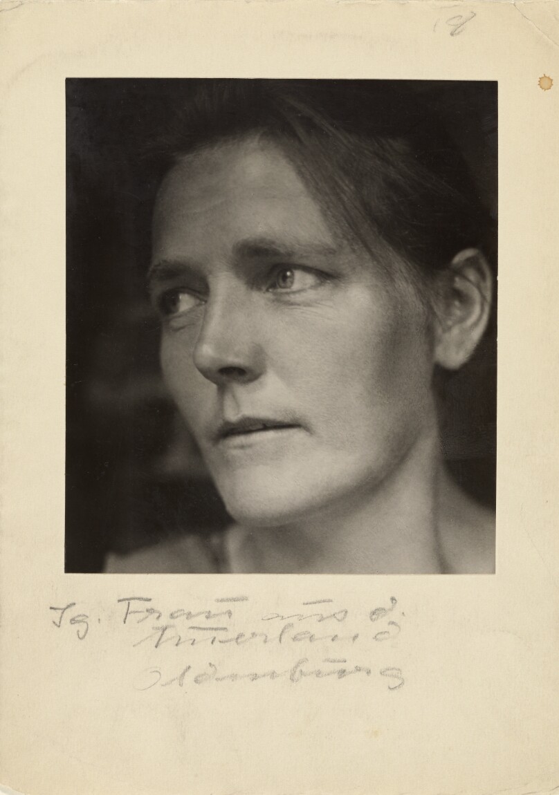 Junge Frau aus der Ammerland, Oldenburg