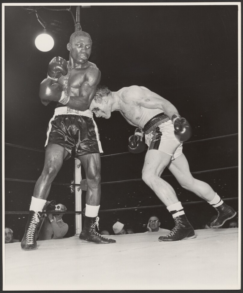 [Dick Tiger fighting Gene Fullmer]