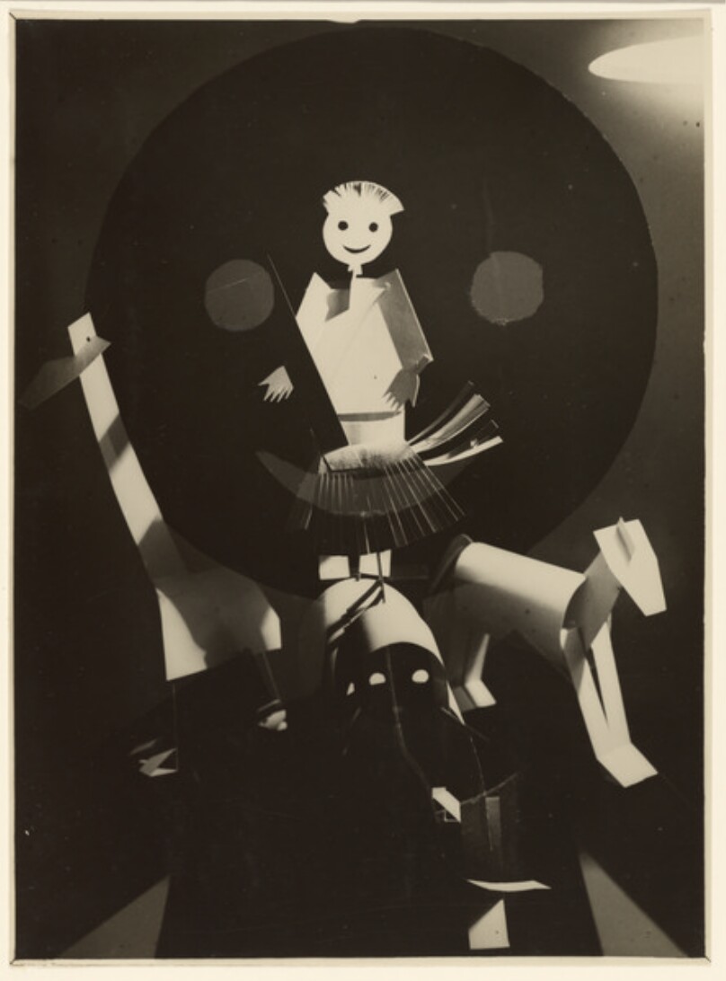[Paper figure and animals, illustration for Samozveri]