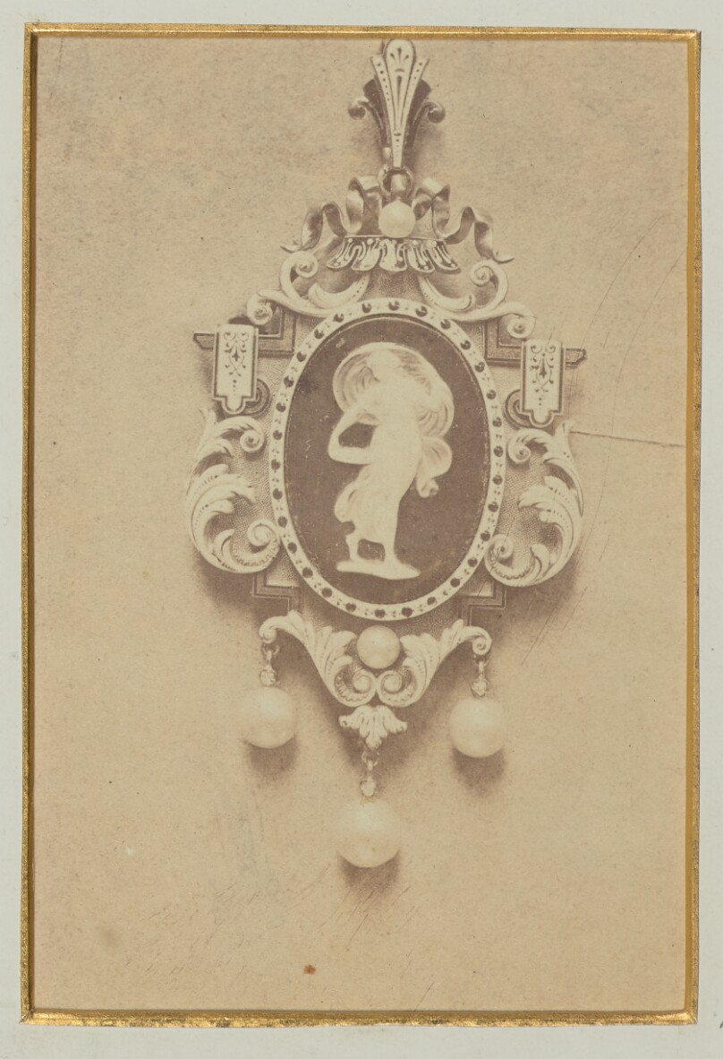 [Cameo inset with jewelry]