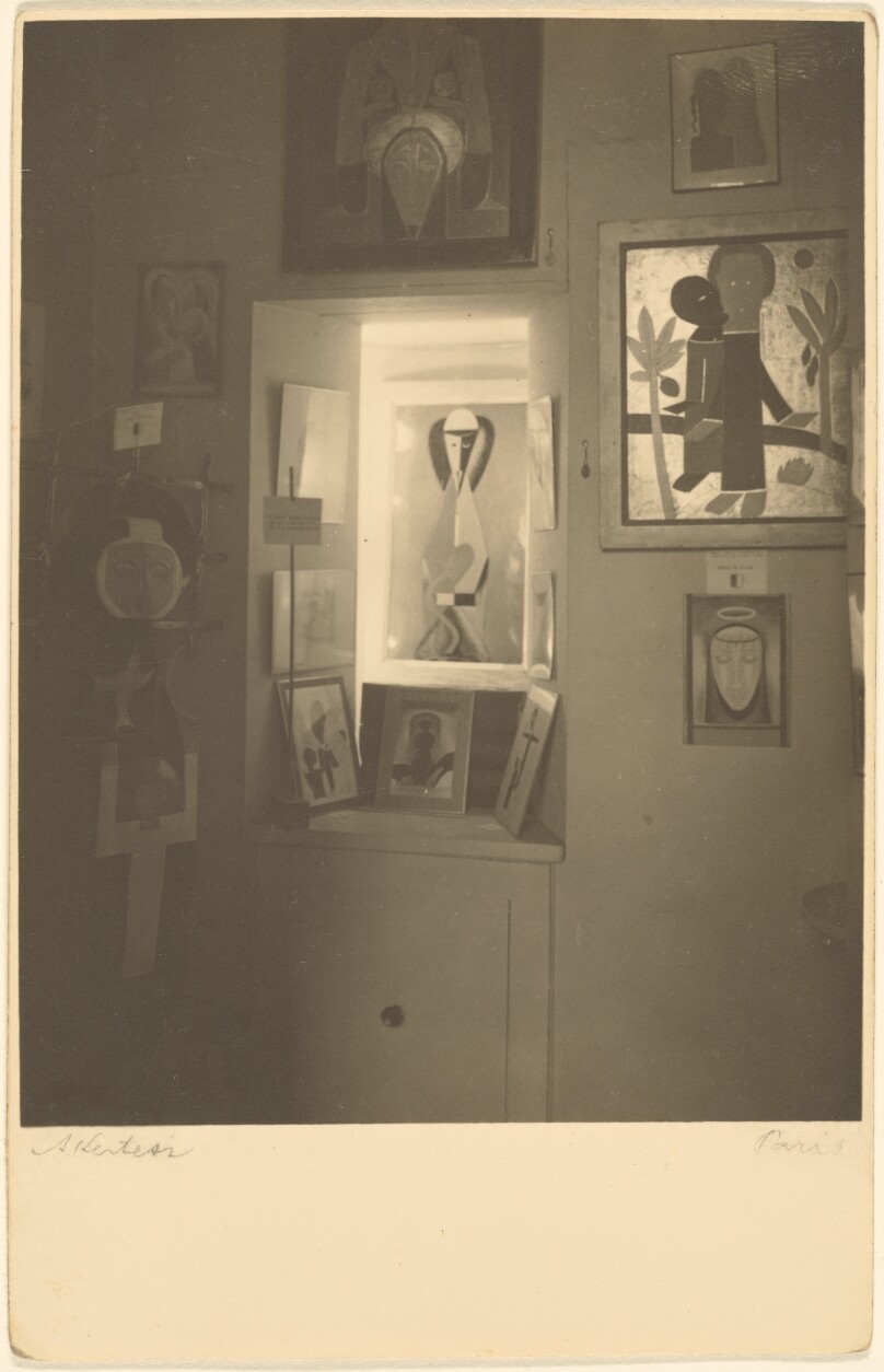 [Interior, Marie Wasslieff's Home]